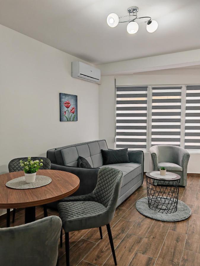 Imperial Apartment Veliko Gradiste Exterior photo