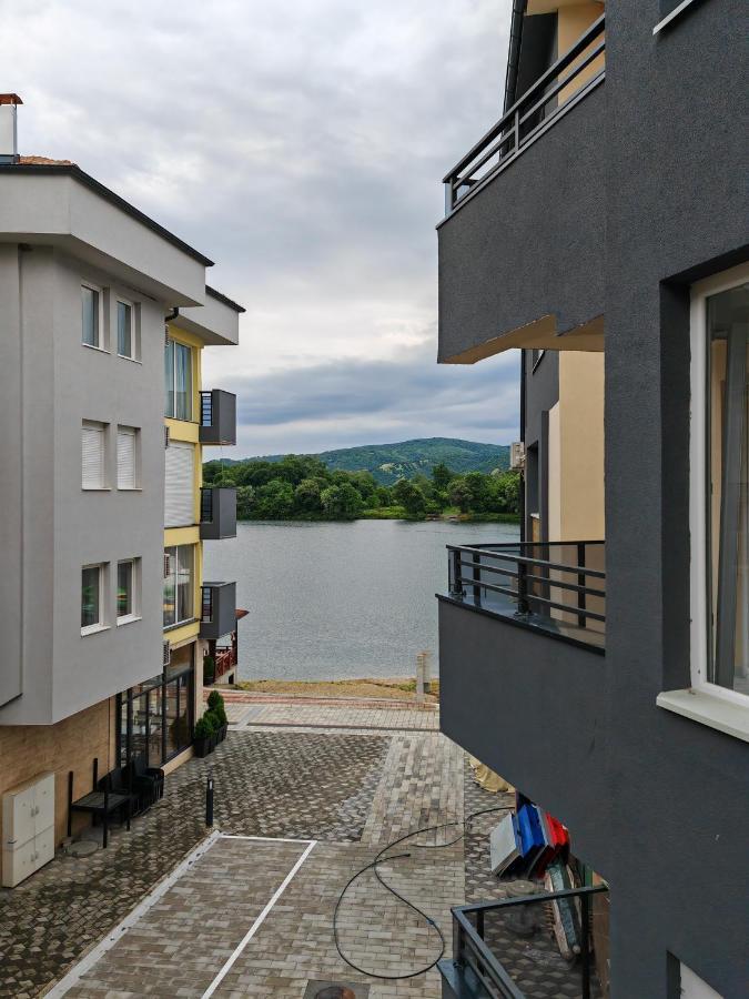 Imperial Apartment Veliko Gradiste Exterior photo