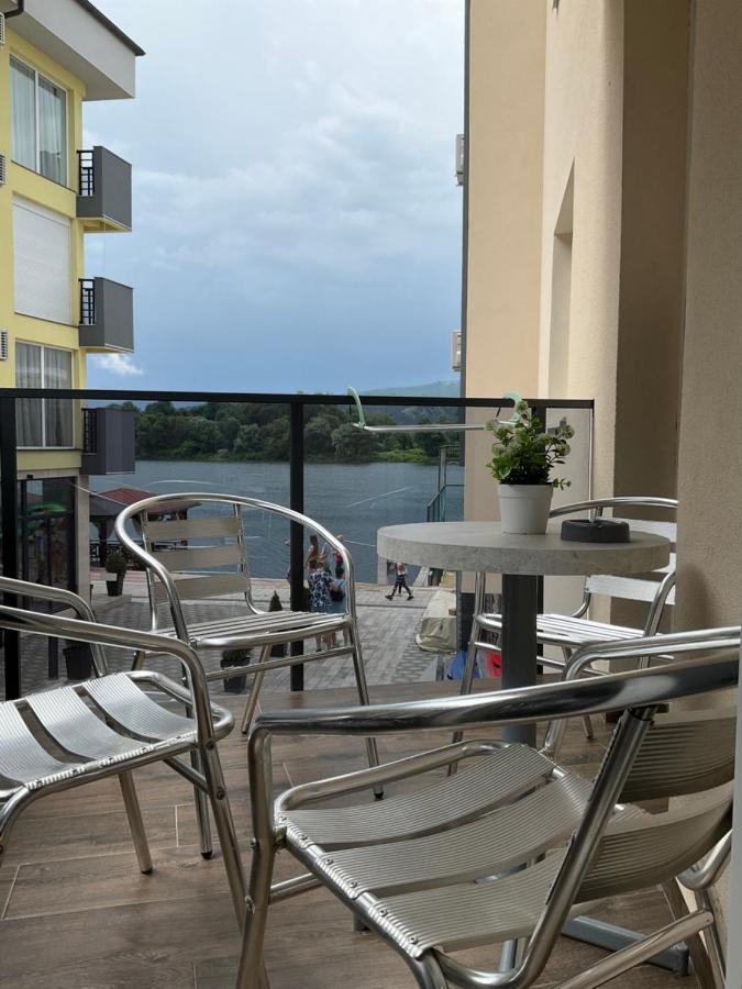 Imperial Apartment Veliko Gradiste Exterior photo