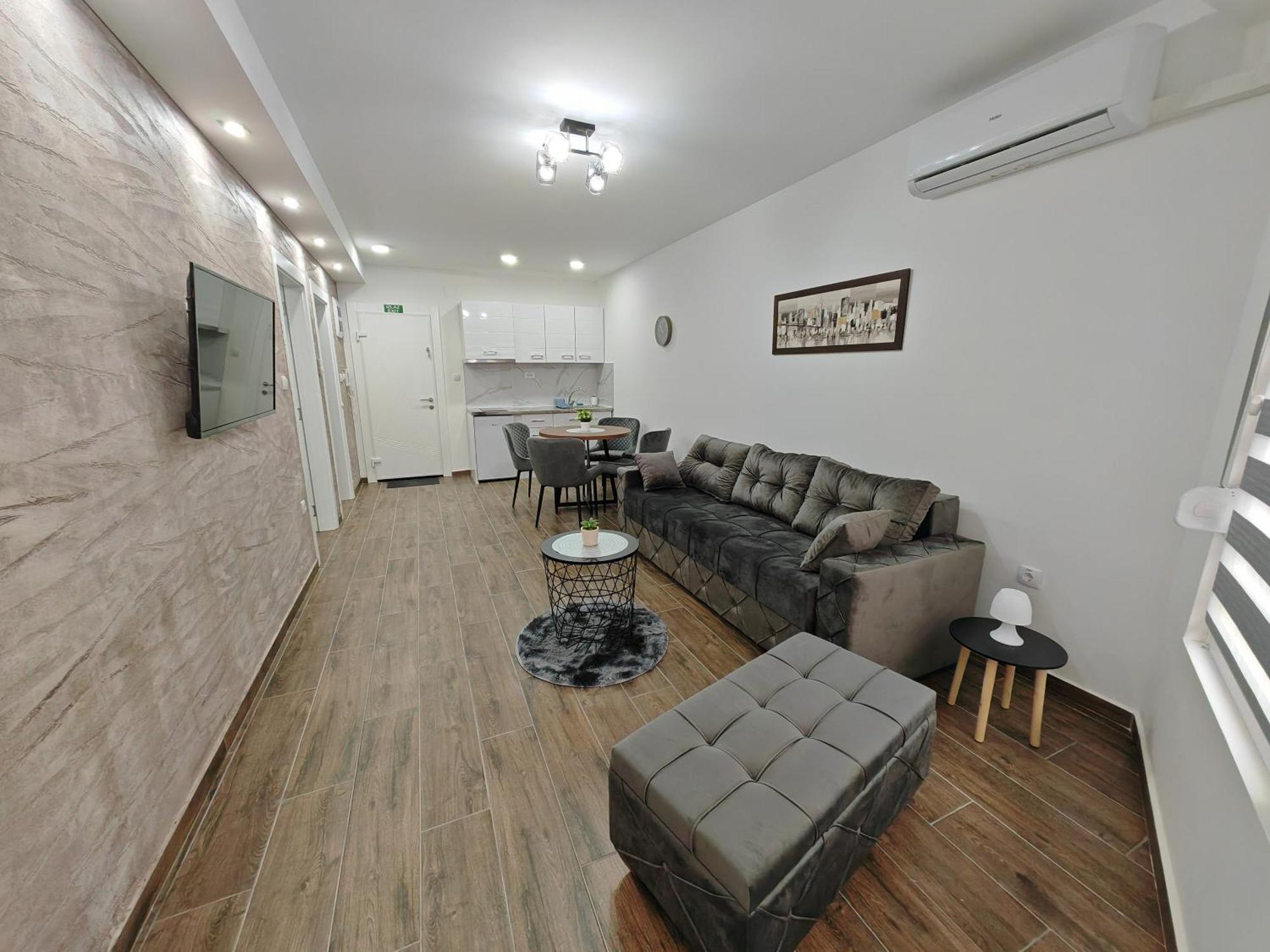 Imperial Apartment Veliko Gradiste Exterior photo
