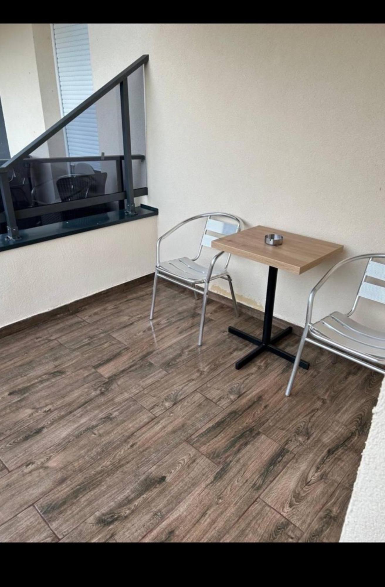 Imperial Apartment Veliko Gradiste Exterior photo